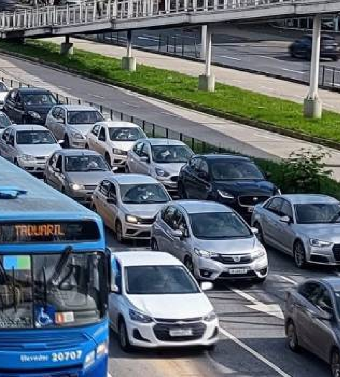 Governo de Minas alerta para início da exigência do CRLV 2023 para veículos com finais de placa 1, 2 e 3